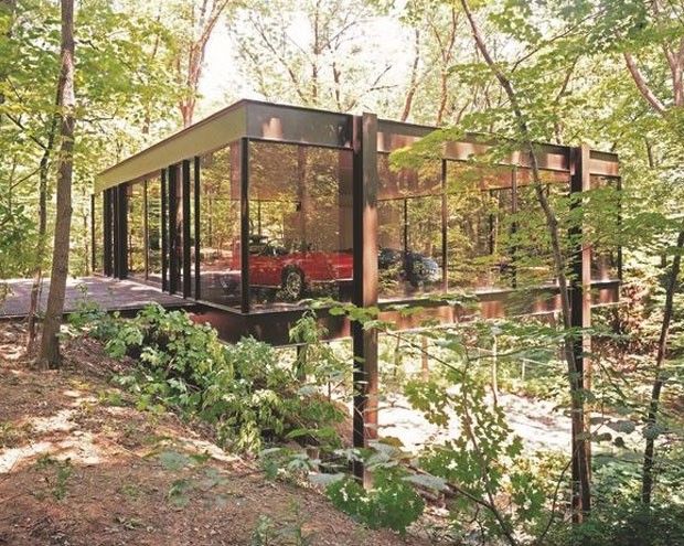 A casa do amigo de Ferris Buller (Matthew Broderick) foi vendida por US$ 1,06 milhão (R$ 3,3 milhões)e fica em Illinois, nos Estdos Unidos