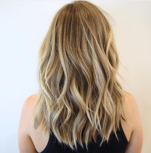 Para acompanhar o trabalho de Julio Crepaldi, siga @juliocrepaldihair no Instagram