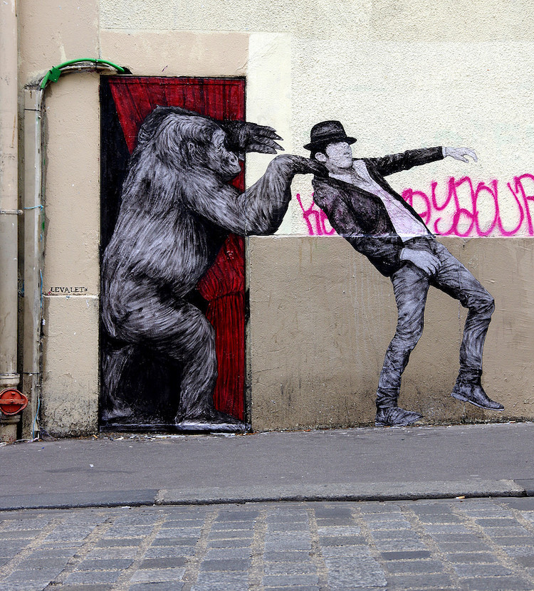 Artista francês Levalet dialoga com as ruas