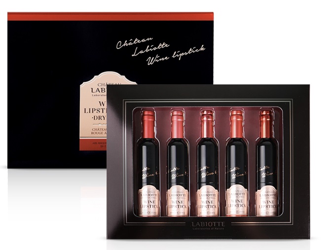 A Labiotte, uma marca de produtos de beleza da Coreia do Sul, criou uma linha de maquiagens inspiradas em vinho