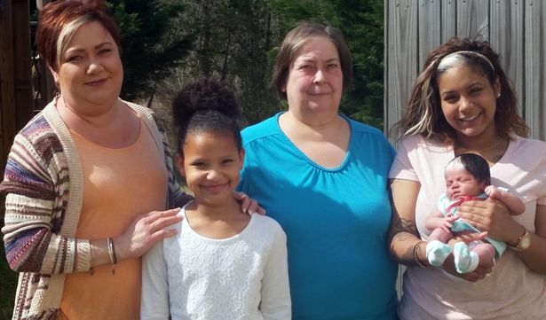 As mulheres da família Worthy carregam a mesma condição genética: poliose. Agora, a bebê MilliAnna é mais uma com a faixa esbranquiçada de cabelos que tanto lembra a Cruella De Vil.