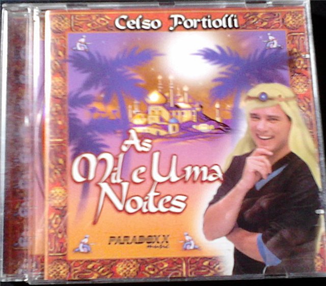 Celso estrelou várias coletâneas PARADOXX nos anos 90