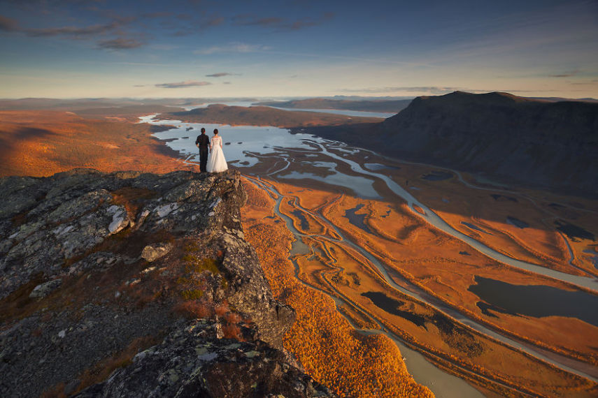 Este casal viajou pela Noruega e Suécia por 45 dias após o casamento