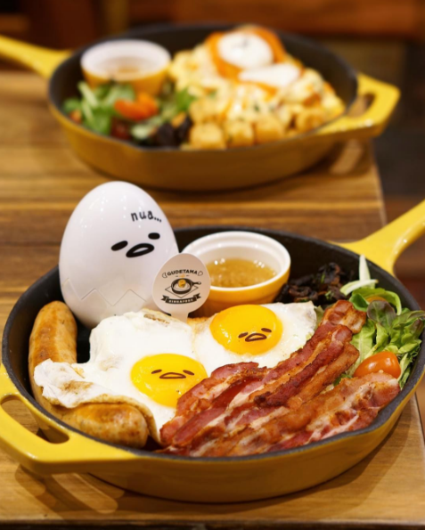 Personagem de desenho japonês Gudetama é um ovo reclamão que virou tema de pratos em vários restaurantes na Ásia