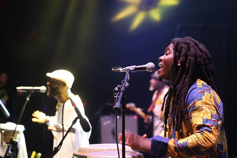 Pat Thomas & Kwashibu Area Band