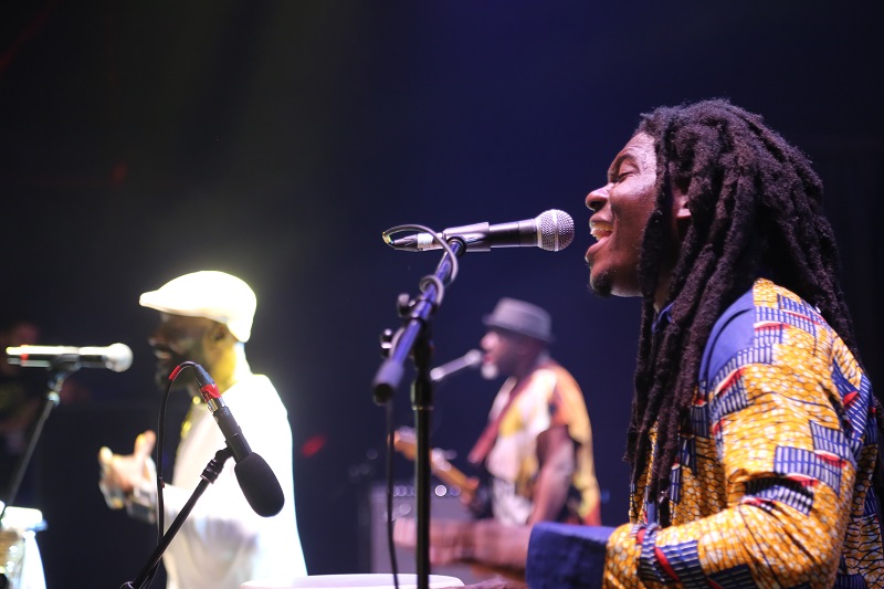 Pat Thomas & Kwashibu Area Band