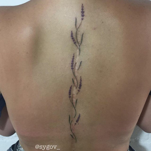Pessoas transformam traumas em desenhos cheios de beleza e significado