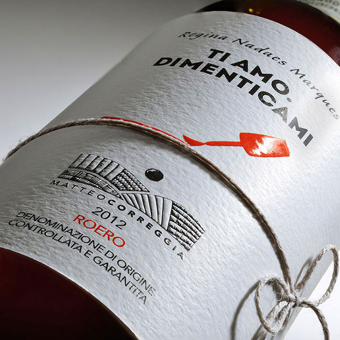 Vinícola italiana lança vinhos vendidos acompanhados de uma história curta no rotúlo