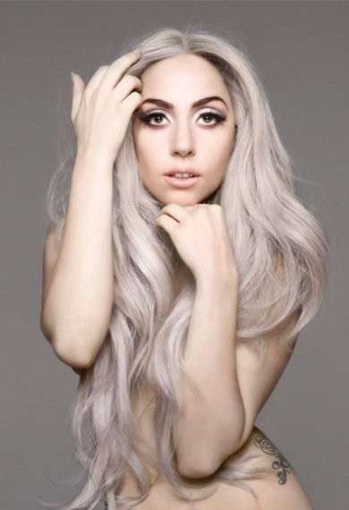 Lady Gaga contou que descobriu ter Lúpus ao fazer um exame, mas ainda não apresenta sintomas da doença