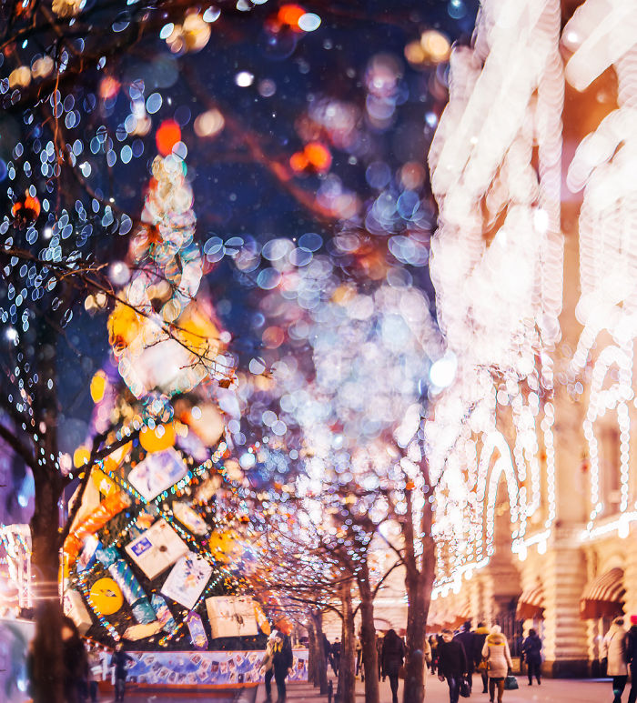 A fotógrafa Kristina Makeeva mostra o lado deslumbrante da cidade em meio a luzes e neve