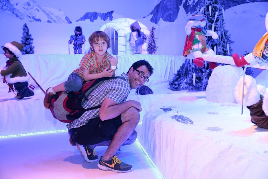 Primeiro parque de Natal da cidade abre as portas com convidados ilustres. Até o dia 28 de dezembro, a atração funciona no Boulevard Olímpico