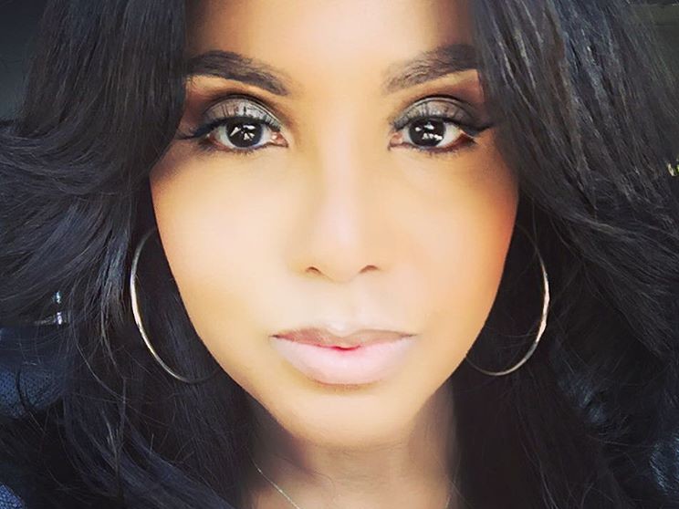 Toni Braxton descobriu a doença em 2008 e contou sobre a doença durante o reality show Braxton Family Values. O irmão e o tio de Toni morreram devido a complicações da doença