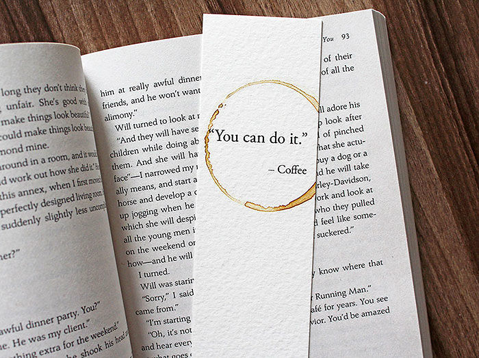 Marcador de livro motivacional e com mancha de café