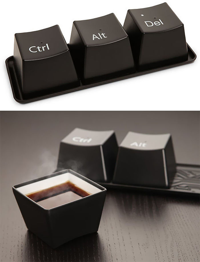 Xícaras de café CTRL ALT DEL