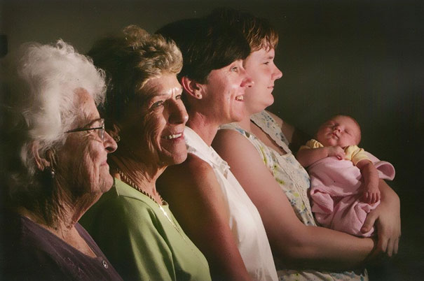 Retratos de famílias reúnem gerações