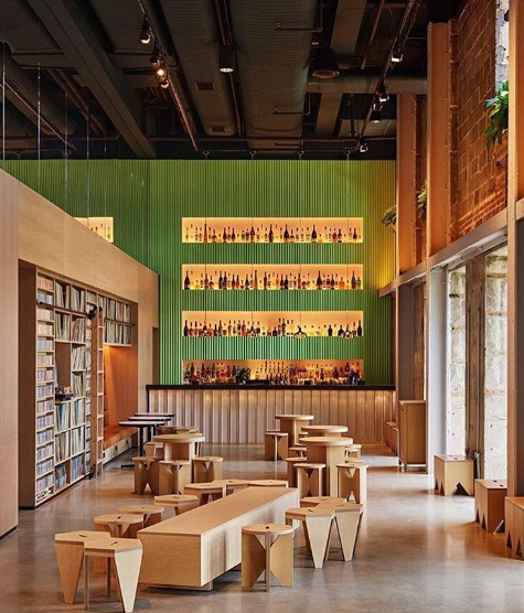 A Pantone divulgou que a cor Greenery será o tom do próximo ano. Veja como usá-la na decoração!