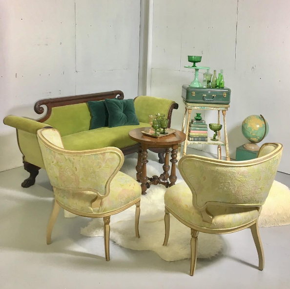 A Pantone divulgou que a cor Greenery será o tom do próximo ano. Veja como usá-la na decoração!