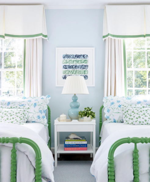 A Pantone divulgou que a cor Greenery será o tom do próximo ano. Veja como usá-la na decoração!