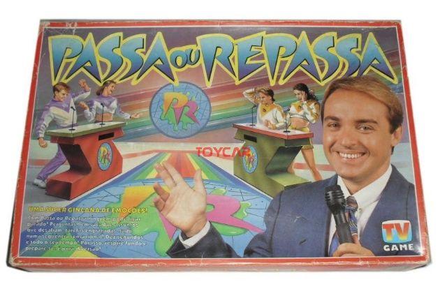 Um dos programa mais clássicos virou um dos jogos de tabuleiro mais famosos dos anos 90. Passa ou Repassa era legal demais!