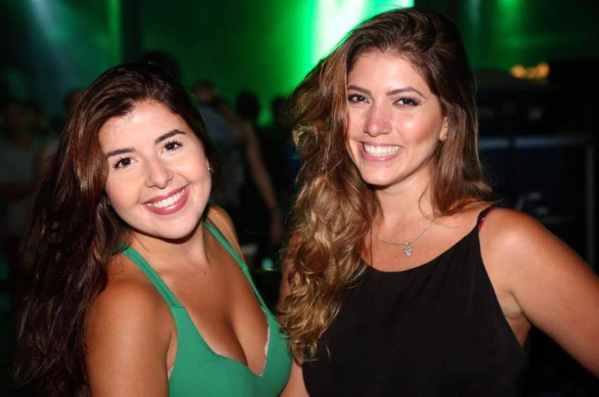 Público animado com a versatilidade de atrações do Arena Banco Original