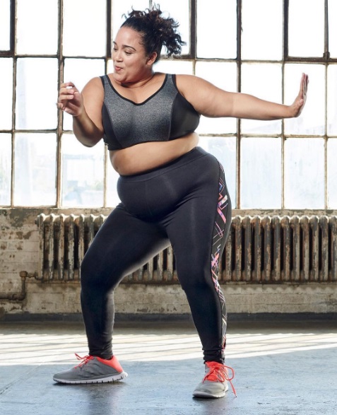 A marca Lane Bryant lançou uma nova coleção de roupas esportivas e acabou viralizando com uma série de vídeos que tem como protagonistas atletas curvilíneas. Para estrelar a campanha, a Lane Bryant escolheu a professora de yoga Jessamyn Stanley, a triatleta Krista Henderson, a coreógrafa Jessie Diaz e a ex-jogadora de basquete Julie Henderson