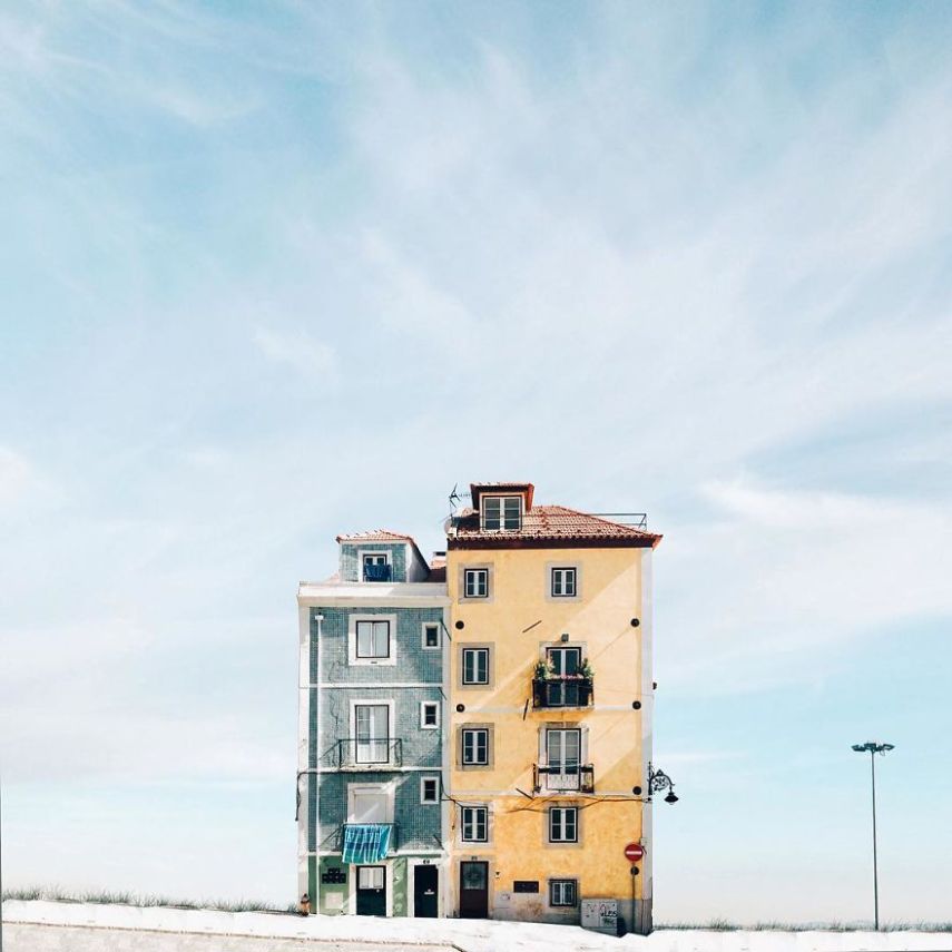 O fotógrafo e cientista português Manuel Pita retrata casas simpáticas e solitárias pelo mundo. Até que dá vontade de morar numa dessas, né?