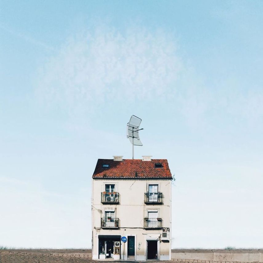 O fotógrafo e cientista português Manuel Pita retrata casas simpáticas e solitárias pelo mundo. Até que dá vontade de morar numa dessas, né?