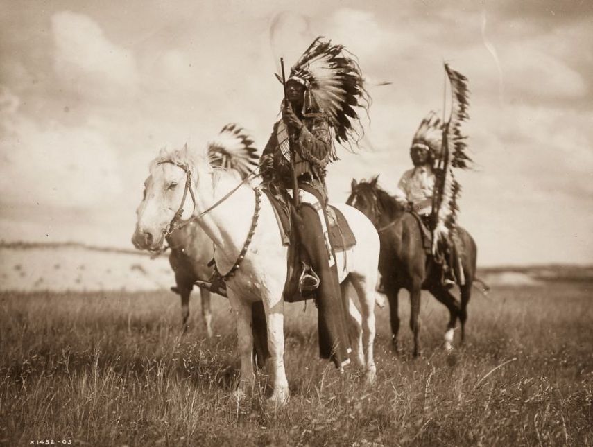 Edward Sheriff Curtis dedicou décadas de sua vida para capturar e gravar o estilo de vida dos povos nativos e suas tribos na América do Norte