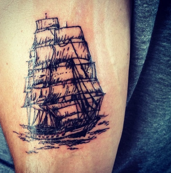 Anna Sica, uma tatuadora do Iowa, nos Estados Unidos, abriu um estúdio especializado apenas em tatuagens veganas