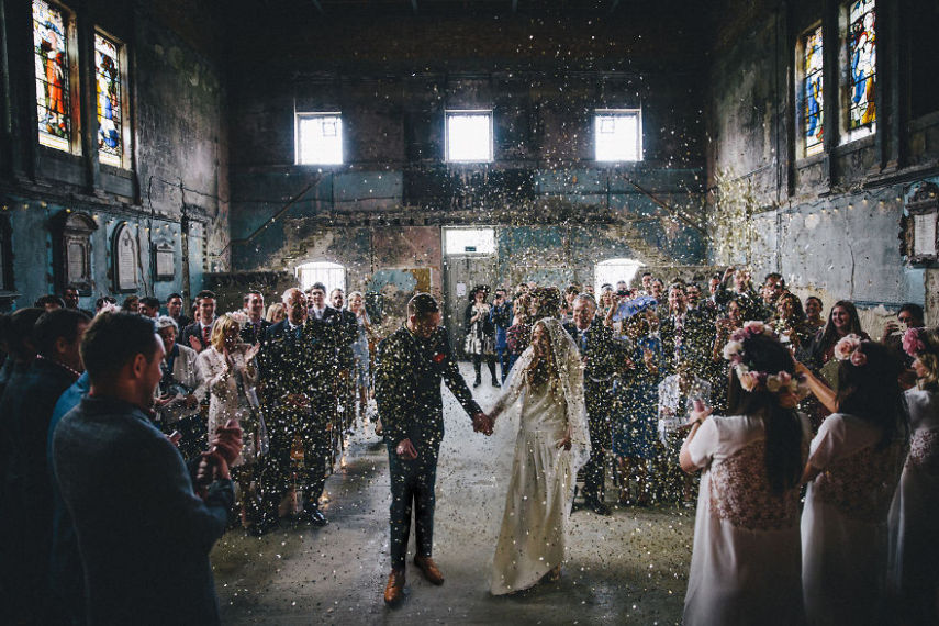 Essas foram as fotos vencedoras do concurso anual Junebug Weddings. É uma mais emocionante que a outra!