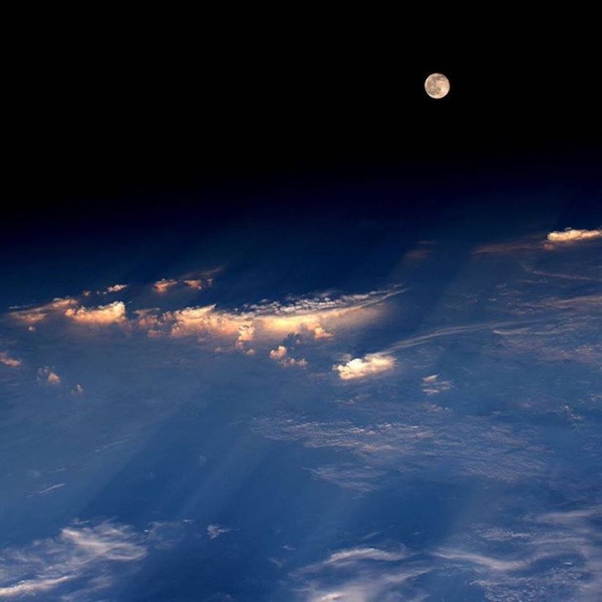 O telescópio espacial Hubble é responsável por boa parte desses retratos, que vão parar no perfil oficial da NASA no Instagram. Pode seguir já!