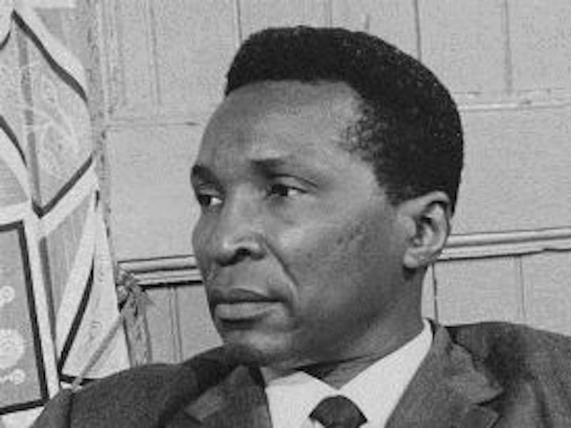 Francisco Macías Nguema, ficou no poder da Guiné Equatorial de 1968 a 1979. Ele gostava de chá feito a partir da planta feminina da Cannabis e casaca de uma raiz com propriedades alucinógenas. Há rumores de que ele era canibal e guardava esqueletos no freezer