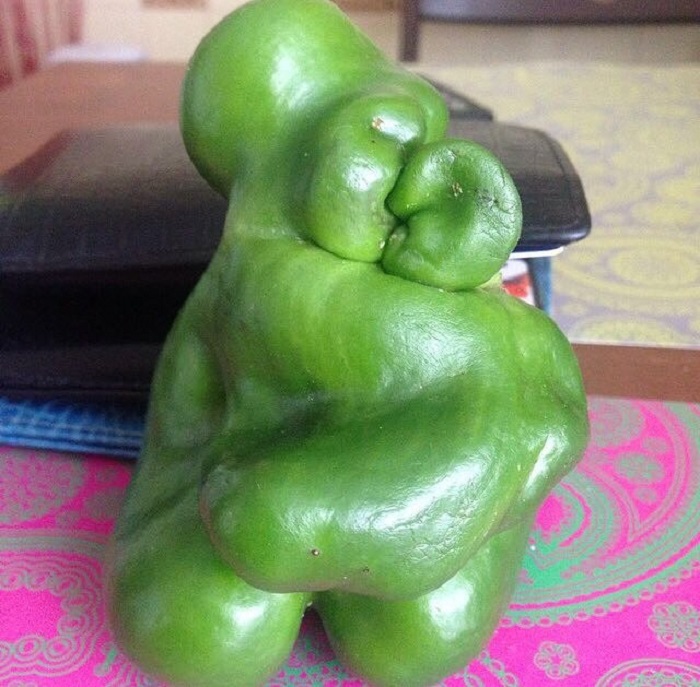 É uma bicho? Uma pessoa? Pior: este alimento está tentando se comunicar comigo? Formatos divertidos dão vida a frutas e vegetais do cotidiano
