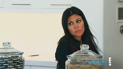 Kourtney Kardashian usou apenas roupas pretas por cinco anos após o divórcio de Kris e Robert 