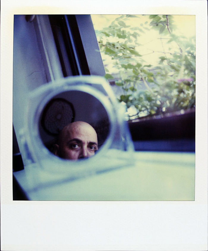 Por 18 anos, fotógrafo tirou Polaroid por dia