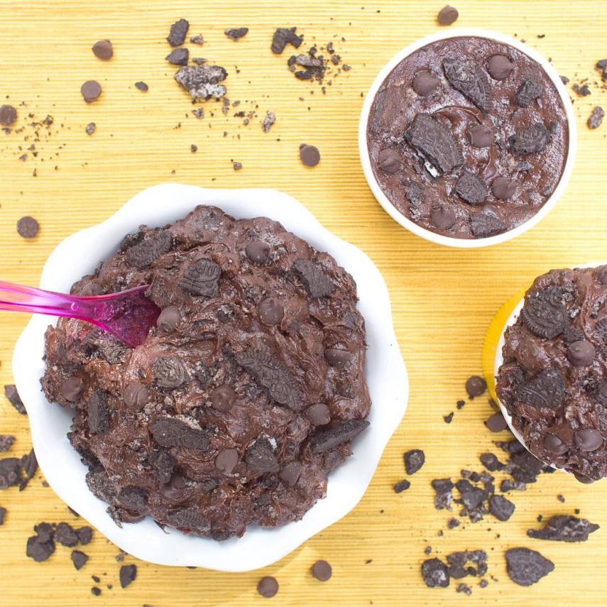 Esse é o refúgio daqueles que não resistem a uma colherada da massa crua de cookie antes de ligar o forno. Tem de confeitos coloridos, chocolate, baunilha, massa de brownie... Hum!