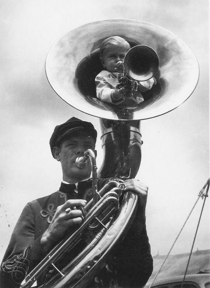 Tocadores de tuba em Nova York, 1940