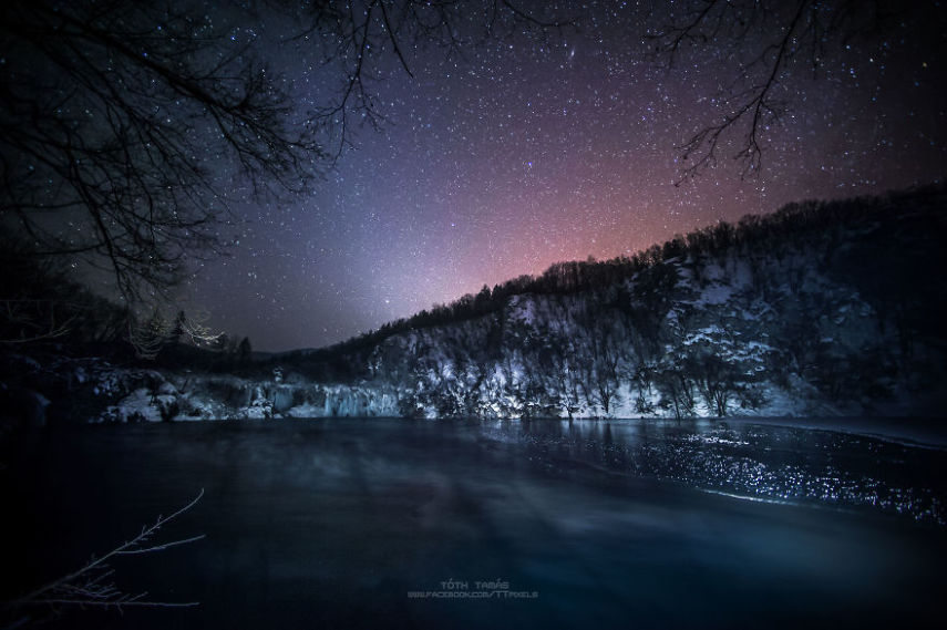 No inverno, nem mesmo as quedas d'água de Plitvice resistem às baixas temperaturas. Espetáculo da natureza!