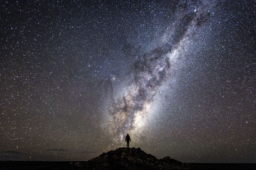 Tom Rex Jessett é um fotógrafo da Nova Zelândia que passou nove meses viajando pela Austrália e tirou fotos impressionantes