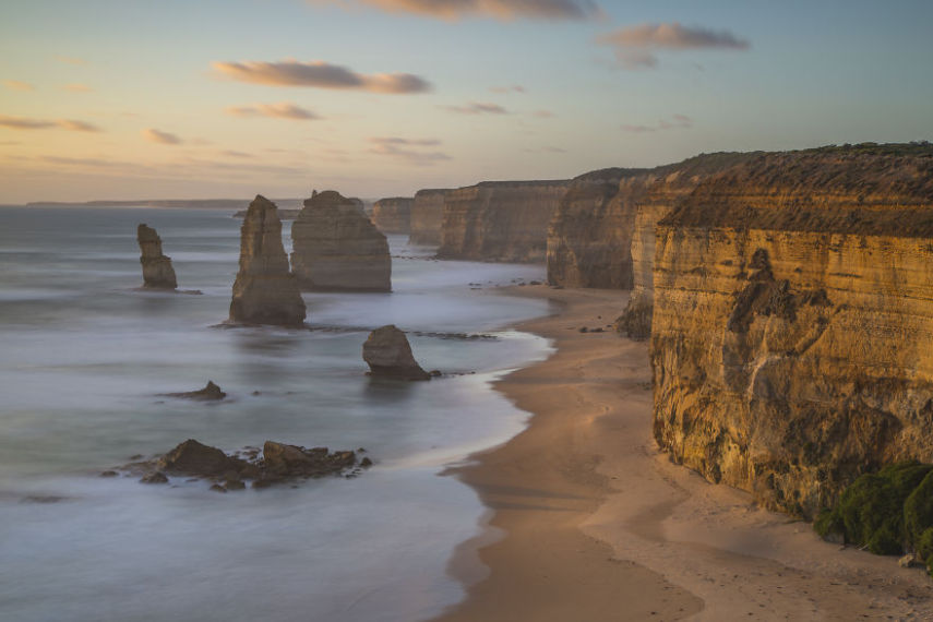 Tom Rex Jessett é um fotógrafo da Nova Zelândia que passou nove meses viajando pela Austrália e tirou fotos impressionantes