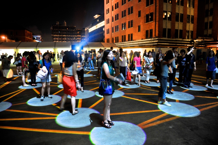 Festival Light City, em Baltimore, reúne luzes, música, inovação e tecnologia