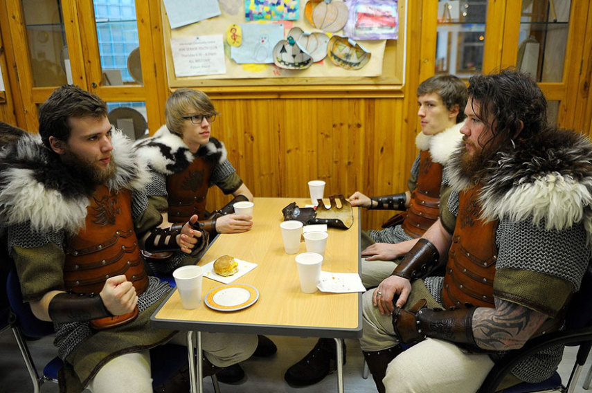 Up Helly Aa é um festival viking lendário que acontece na Escócia todos os anos e ainda conta com uma procissão épica