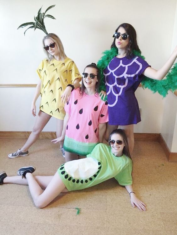 Camisetões podem virar uma fantasia de frutas <a href=