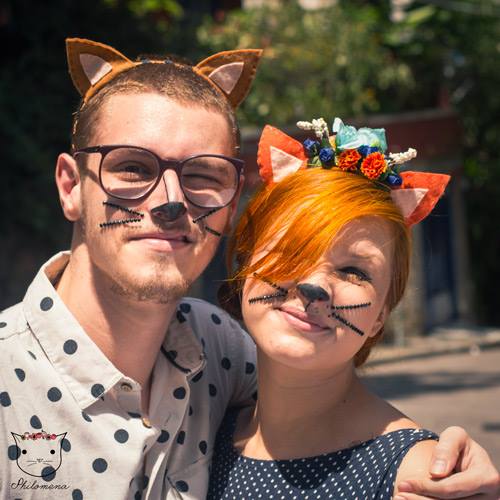Que tal essas tiaras de gato? Essas são da Philomena