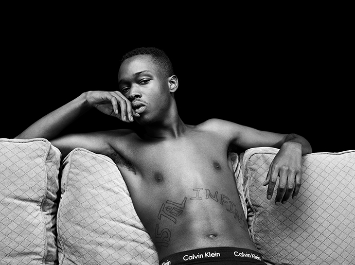 Atores de 'Moonlight' são os novos modelos da Calvin Klein Underwear