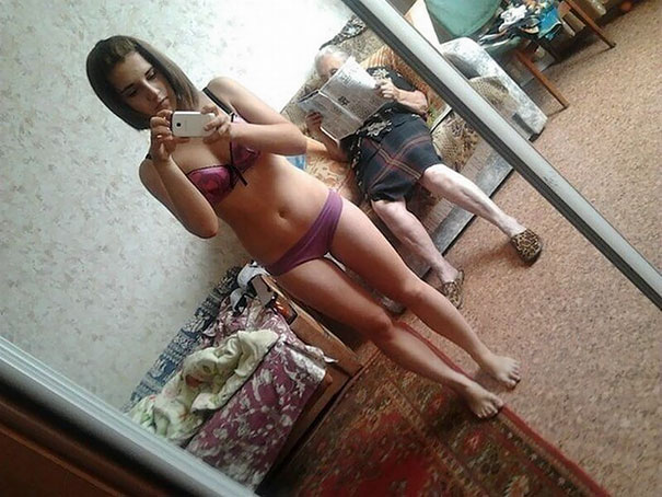 Basta olhar atentamente para perceber algum detalhe inesperado nessas fotos