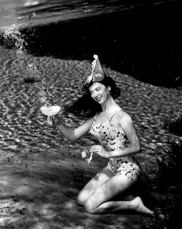 Pin-ups subaquáticas nos anos 30