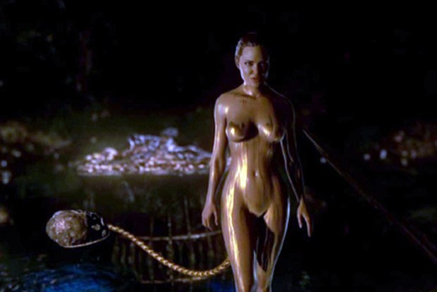 Angelina Jolie em cena de 'Beowulf'