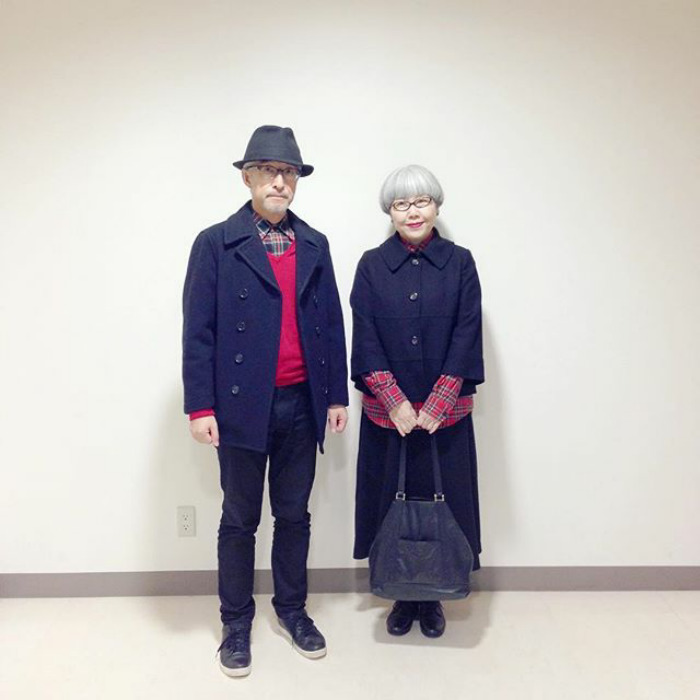Juntos há 37 anos, os japoneses Bon e Pon provam que o amor pode se reinventar de muitas maneiras - a começar pelo guarda-roupa