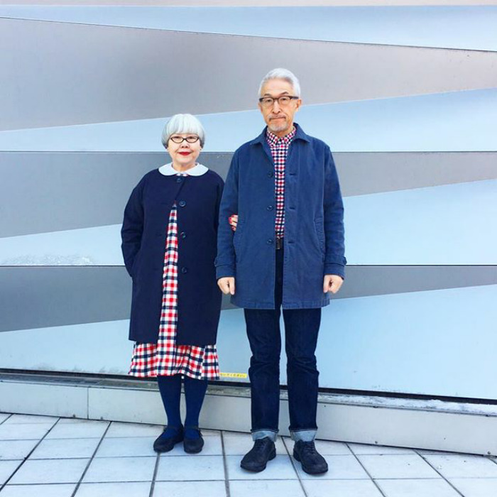 Juntos há 37 anos, os japoneses Bon e Pon provam que o amor pode se reinventar de muitas maneiras - a começar pelo guarda-roupa